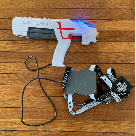 Laser X Fusion Laser Tag Blaster Gun w Chest Target Tested Works - Picture 2 of 2